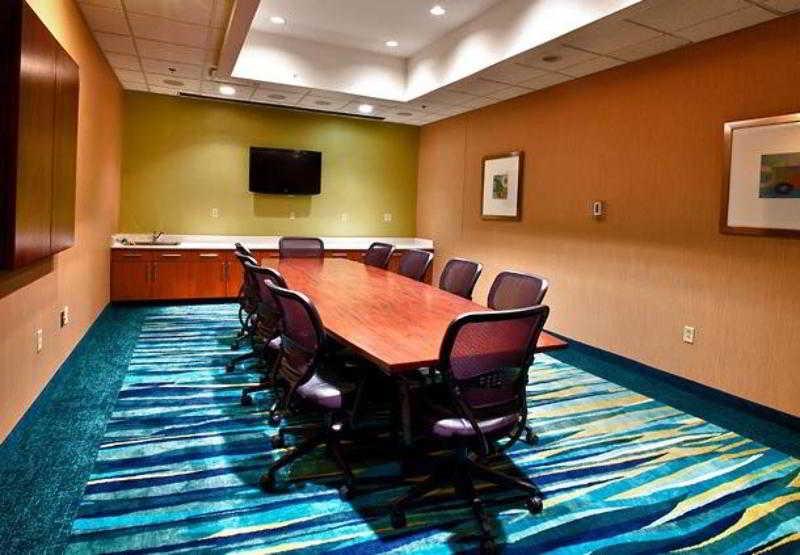 Springhill Suites By Marriott Lawrence Downtown Facilidades foto